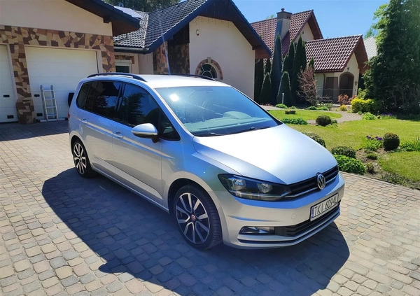 Volkswagen Touran cena 54900 przebieg: 214073, rok produkcji 2016 z Słupca małe 781